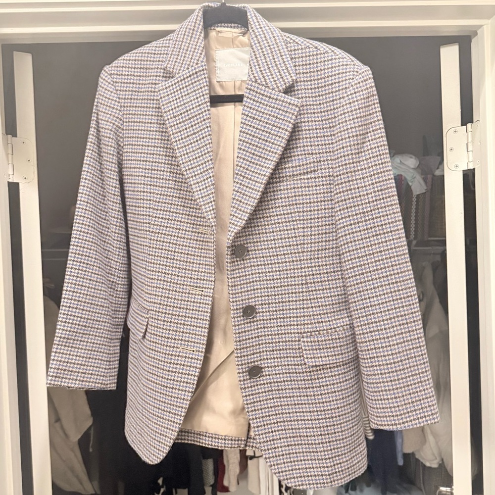 Everlane Women’s Wool Blazer - tan, brown, grey, and blue